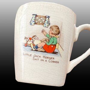 Vintage/antique teacup. Shipping not included in price. See photos for more.